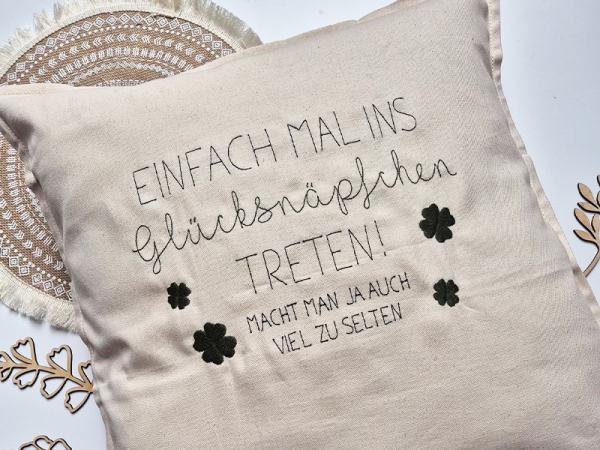 Glücksnäpfchen Spruch - redwork Stickdatei